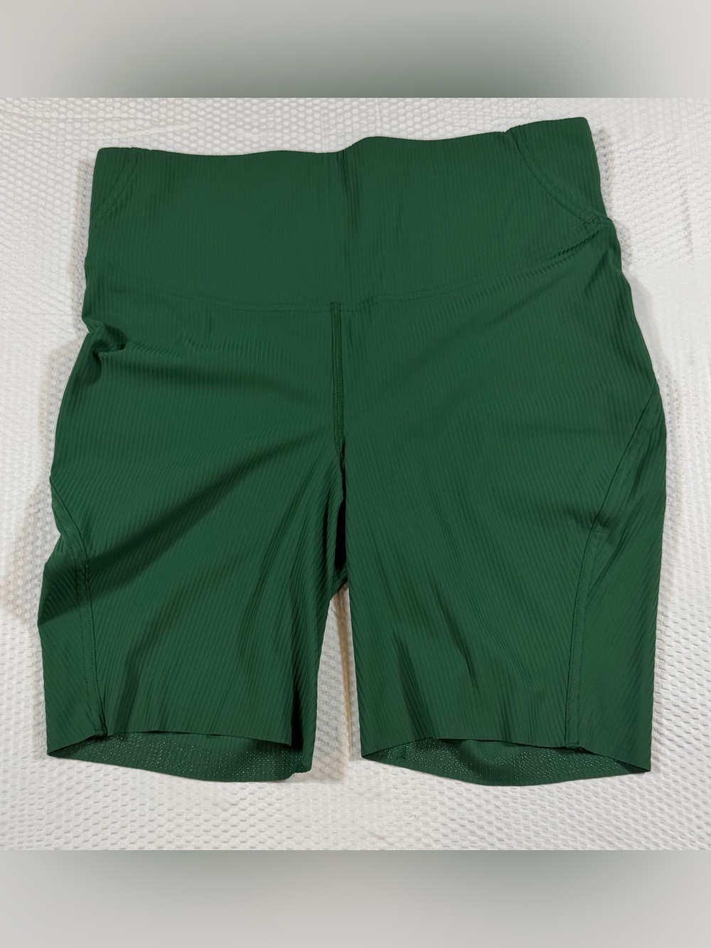 lululemon Base Pace High-Rise Short 8” Ribbed Nulux Everglade Green Size 10